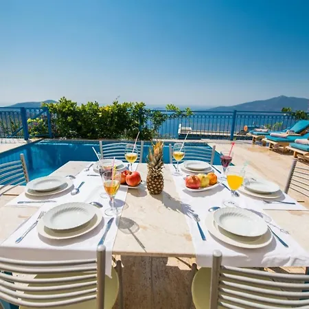 Infinity Pool For 6 People In Antalya, - Awz 137 빌라