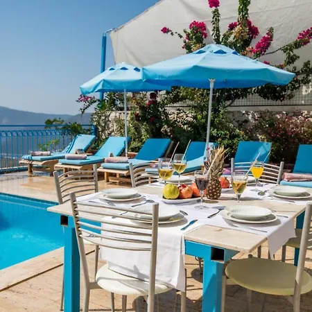 Infinity Pool For 6 People In Antalya, - Awz 137 Kaş